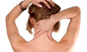 Selbstmassage des Nackens für Osteochondrose